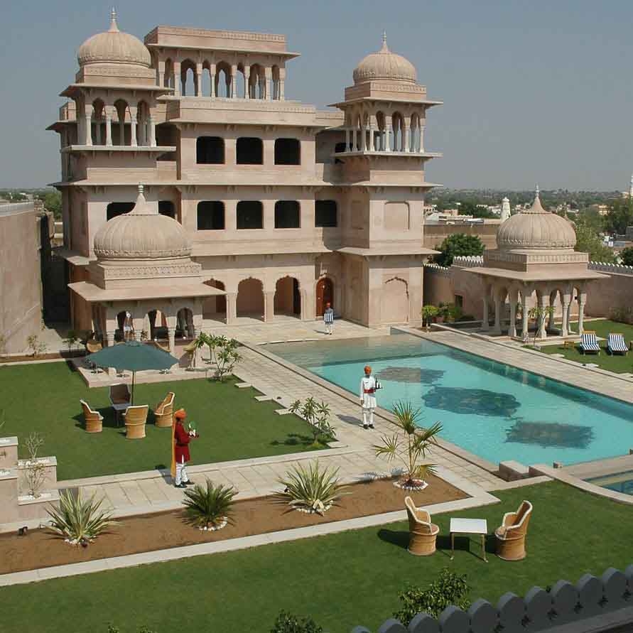 castle mandawa spa