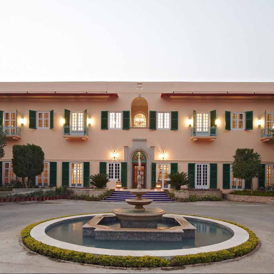 seleqtions hotel ramgarh lodge